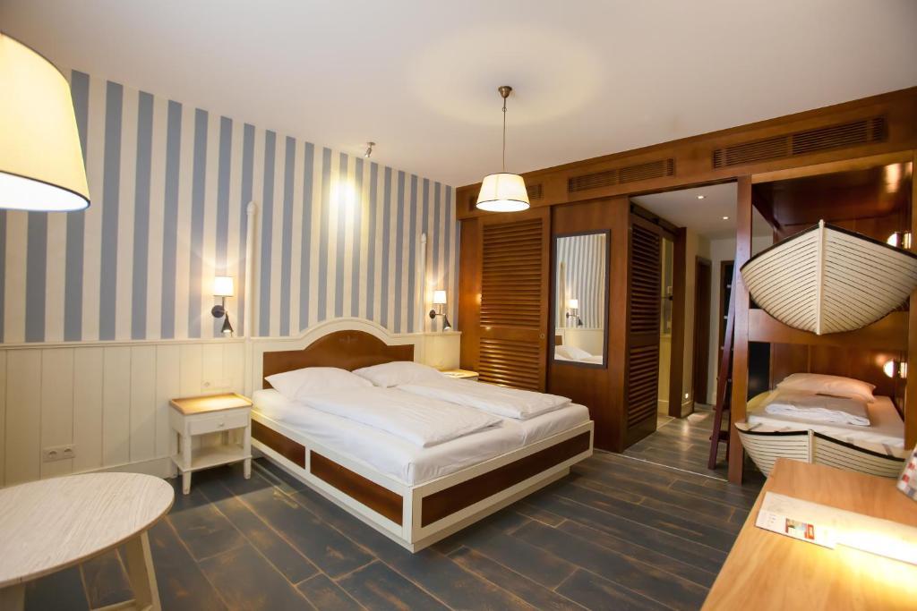4-Sterne Superior Erlebnishotel Bell Rock, Europa-Park Freizeitpark&Erlebnis-Resort Rust Zimmer foto